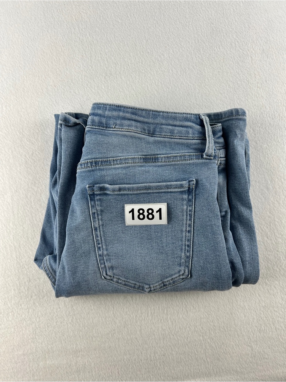 Quince Light Blue Wide-Leg Women’s Jeans - Picture 11 of 11
